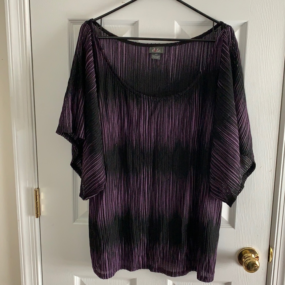 Dots Purple & Black Women’s Top